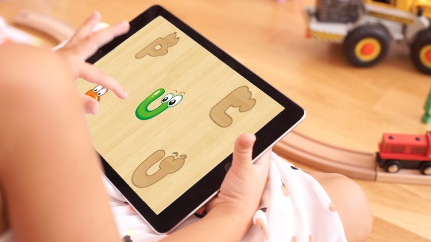 Captura 1: Juego educativo gratuito de rompecabezas de madera